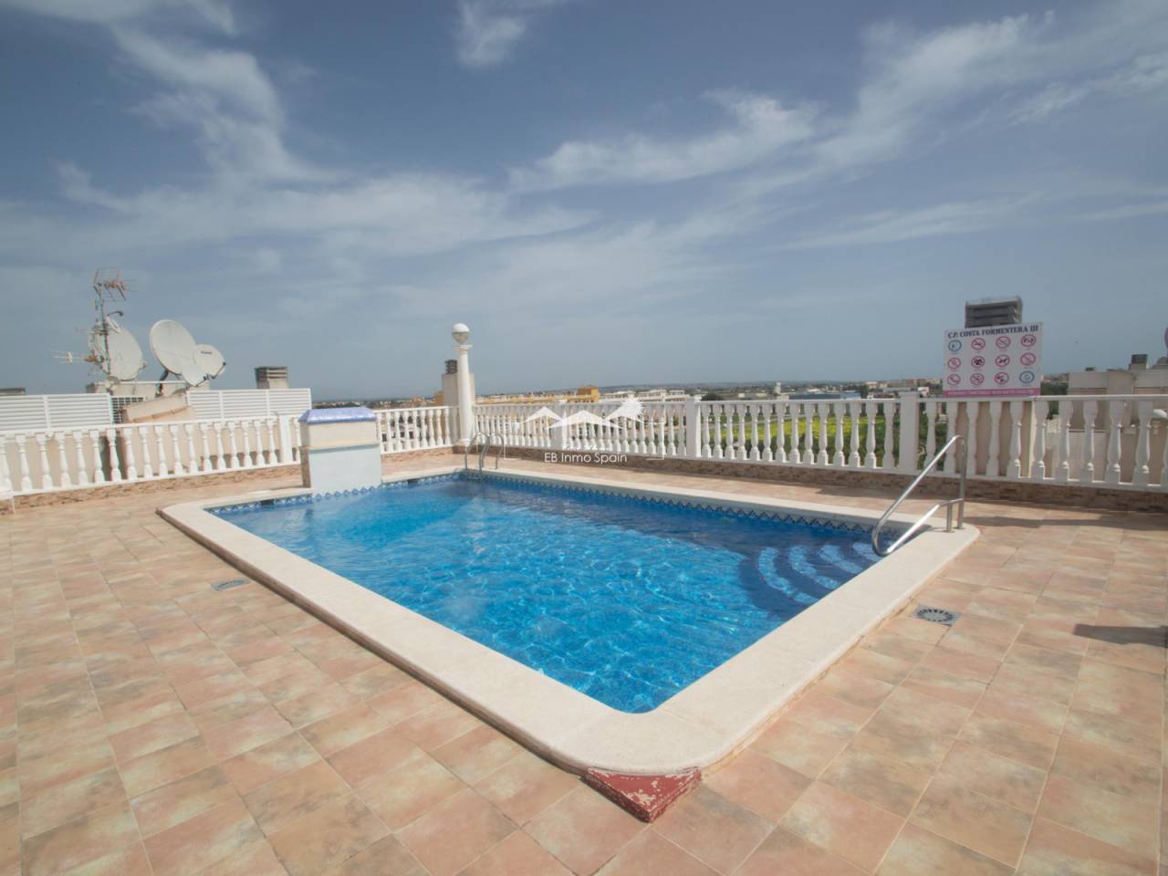 Apartamento - Segunda mano - Formentera del Segura - EB1130