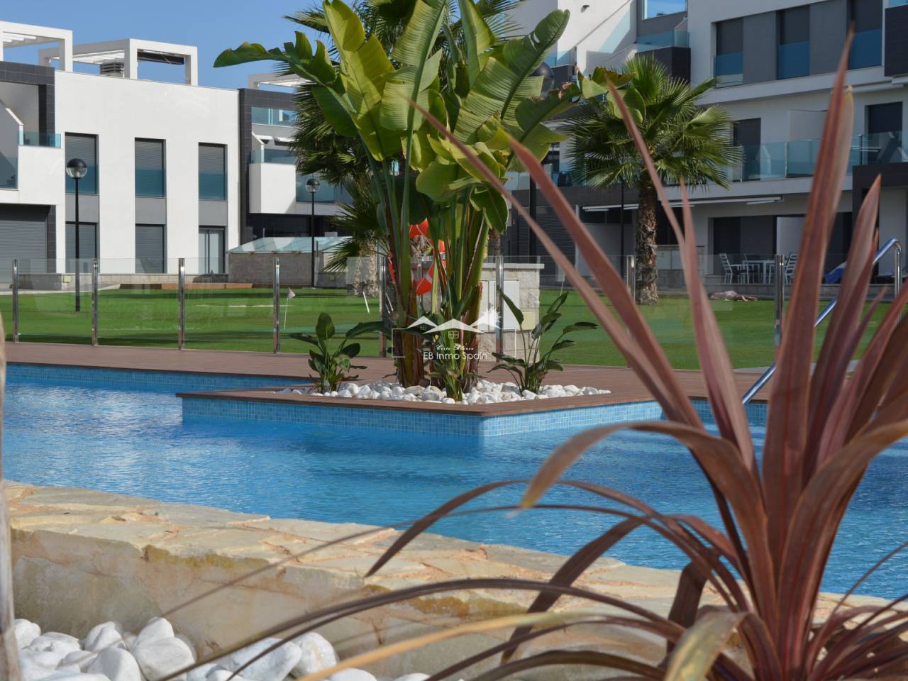 Apartamento - Segunda mano - Guardamar del Segura - EB105