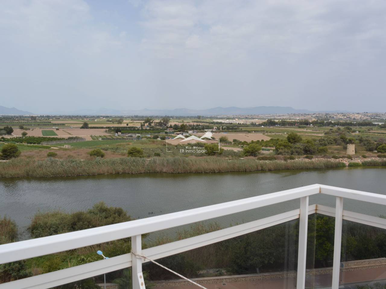 Apartamento - Segunda mano - Guardamar del Segura - EB129