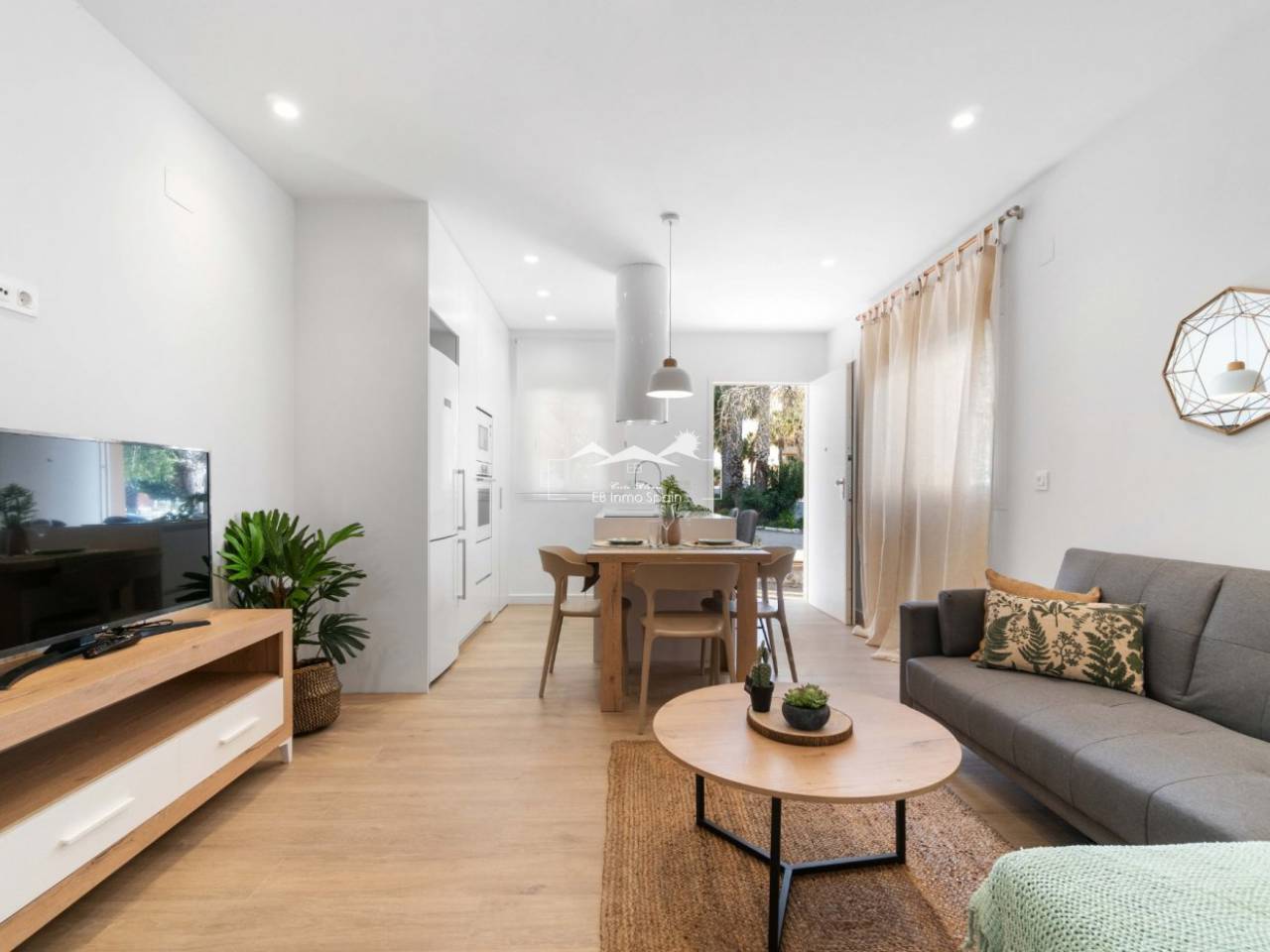 Apartamento - Segunda mano - Guardamar del Segura - UE-69841
