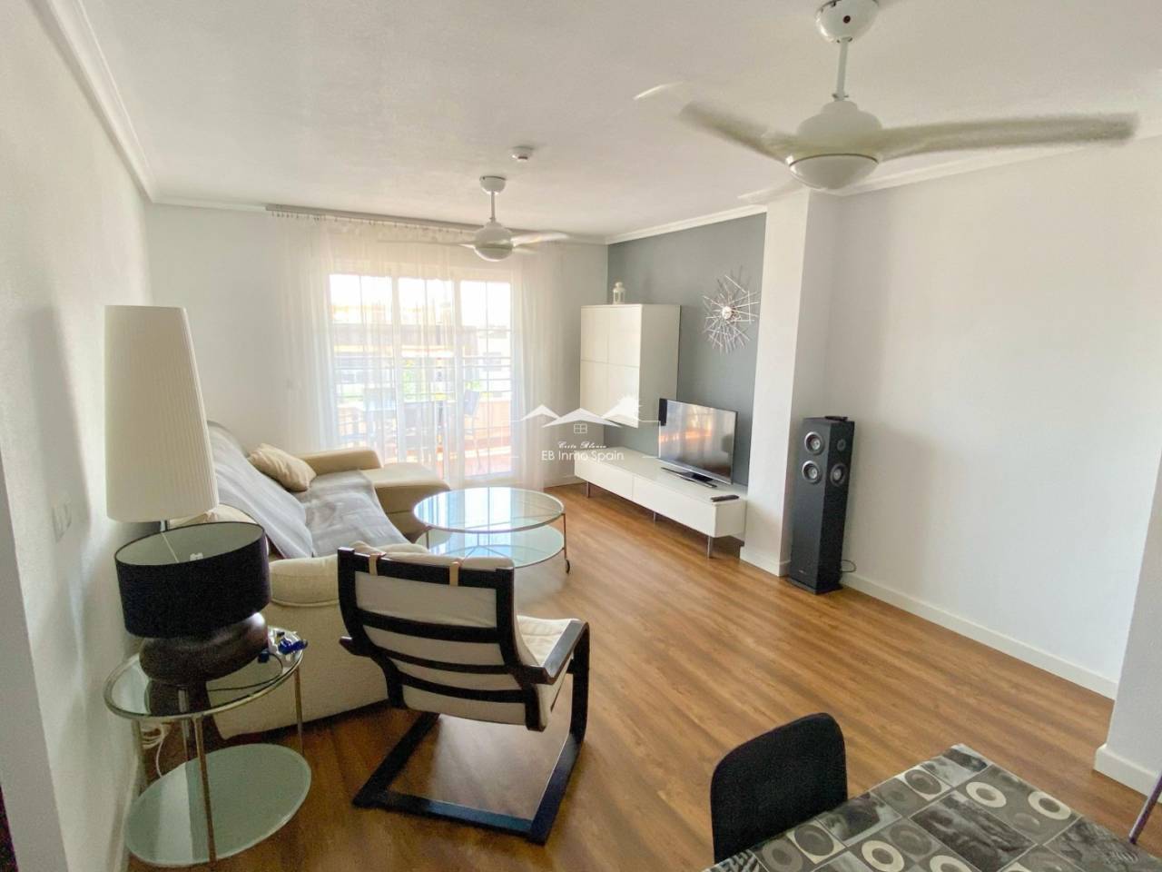 Apartamento - Segunda mano - Mil Palmeras - CBW-41736