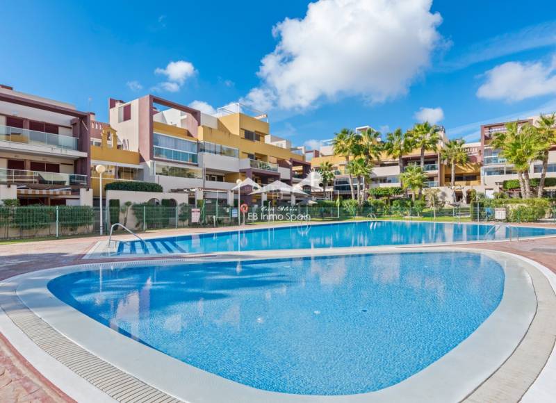 Apartamento - Segunda mano - Orihuela Costa - Orihuela Costa