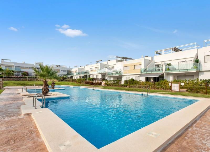 Apartamento - Segunda mano - Orihuela Costa - Vistabella Golf