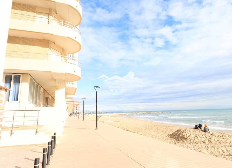 Apartamento - Segunda mano - Torrevieja - La Mata