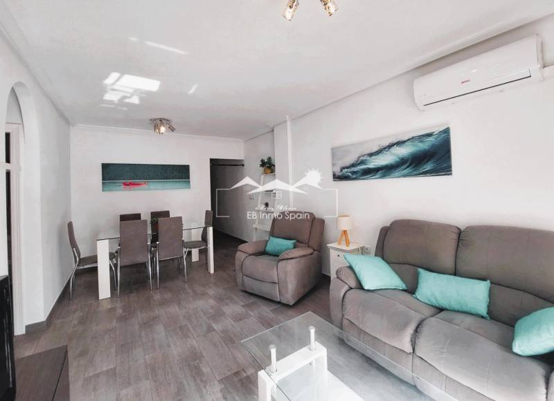 Apartamento - Segunda mano - Torrevieja - Paseo maritimo