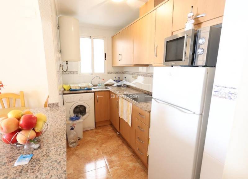 Apartamento - Segunda mano - Torrevieja - Playa de Los Locos