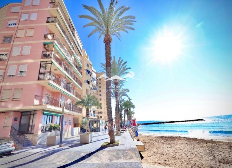 Apartamento - Segunda mano - Torrevieja - Playa del Cura