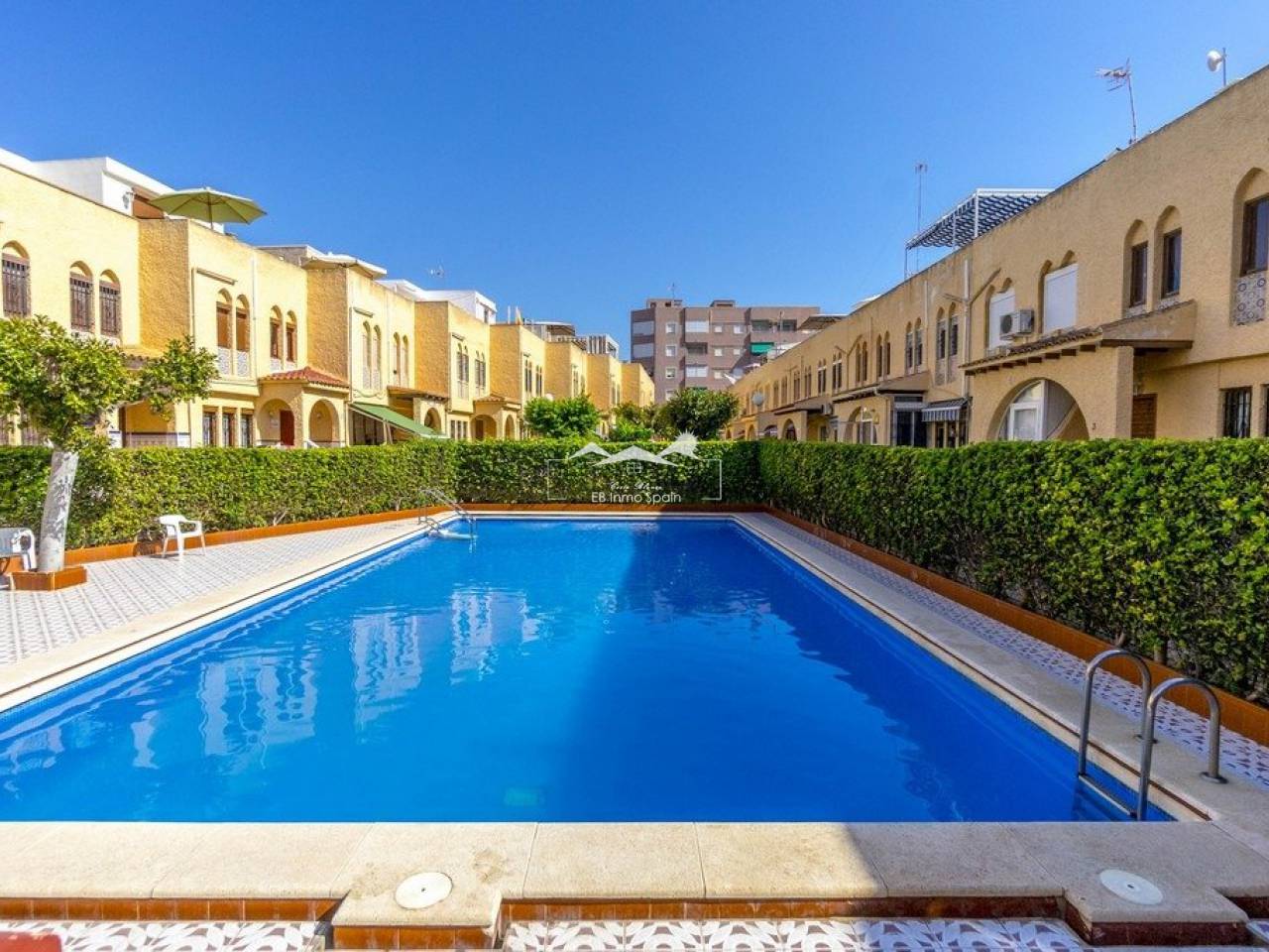 Apartamento - Segunda mano - Torrevieja - UE-36448