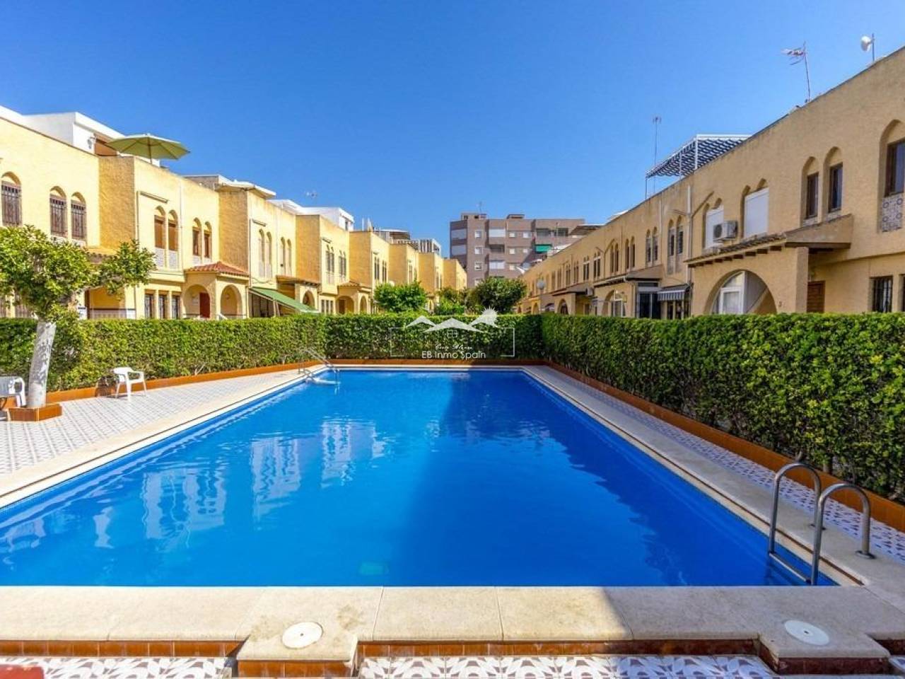 Apartamento - Segunda mano - Torrevieja - UE-59948