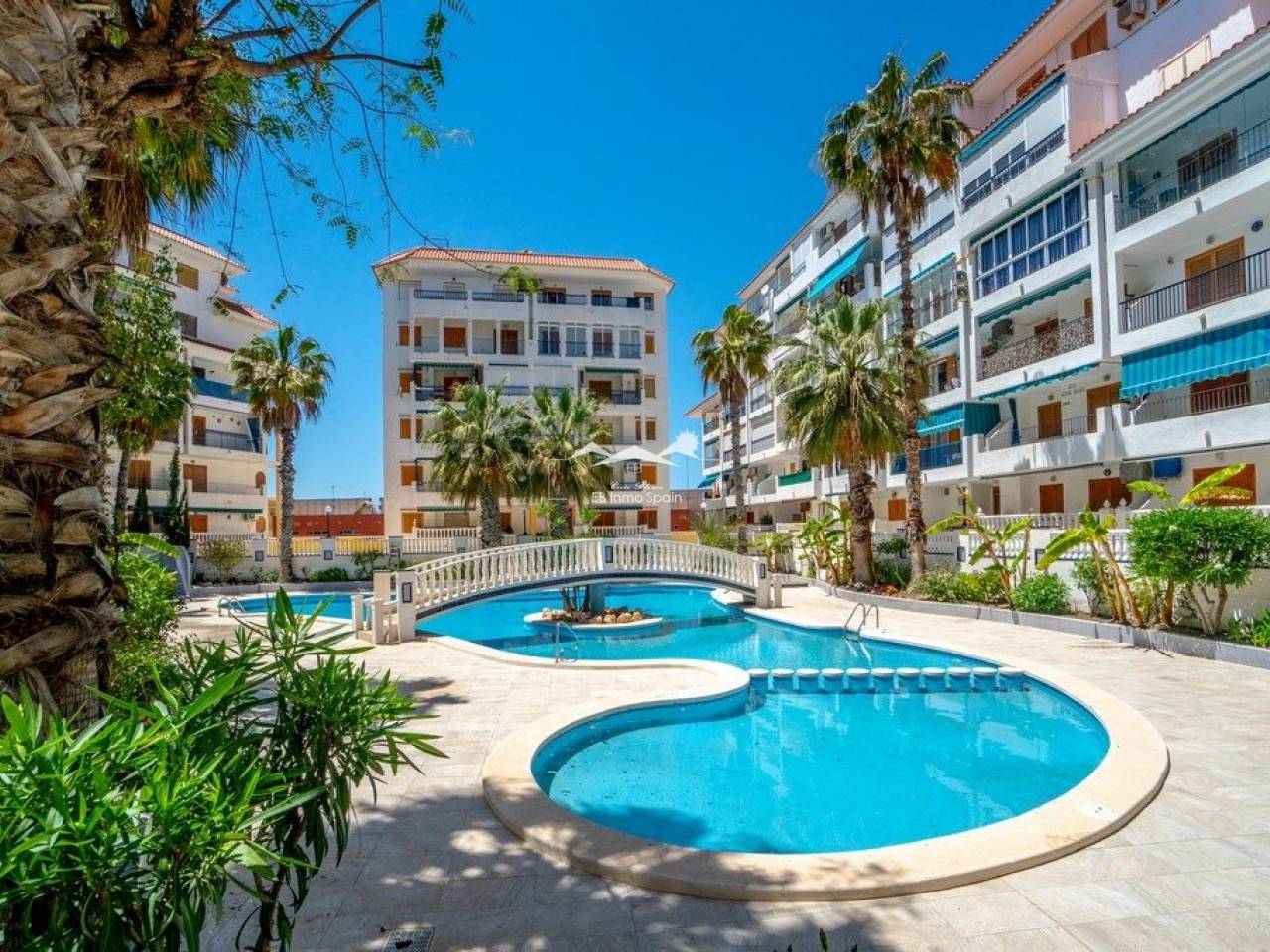 Apartamento - Segunda mano - Torrevieja - UE-72048