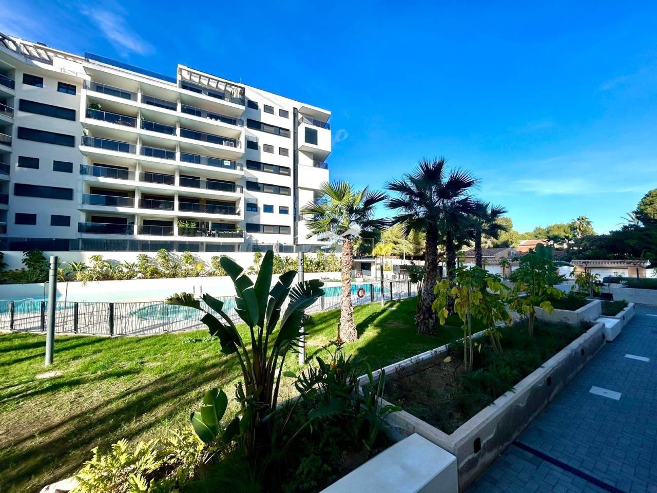 Apartment - Resale - Orihuela Costa - UE-93594