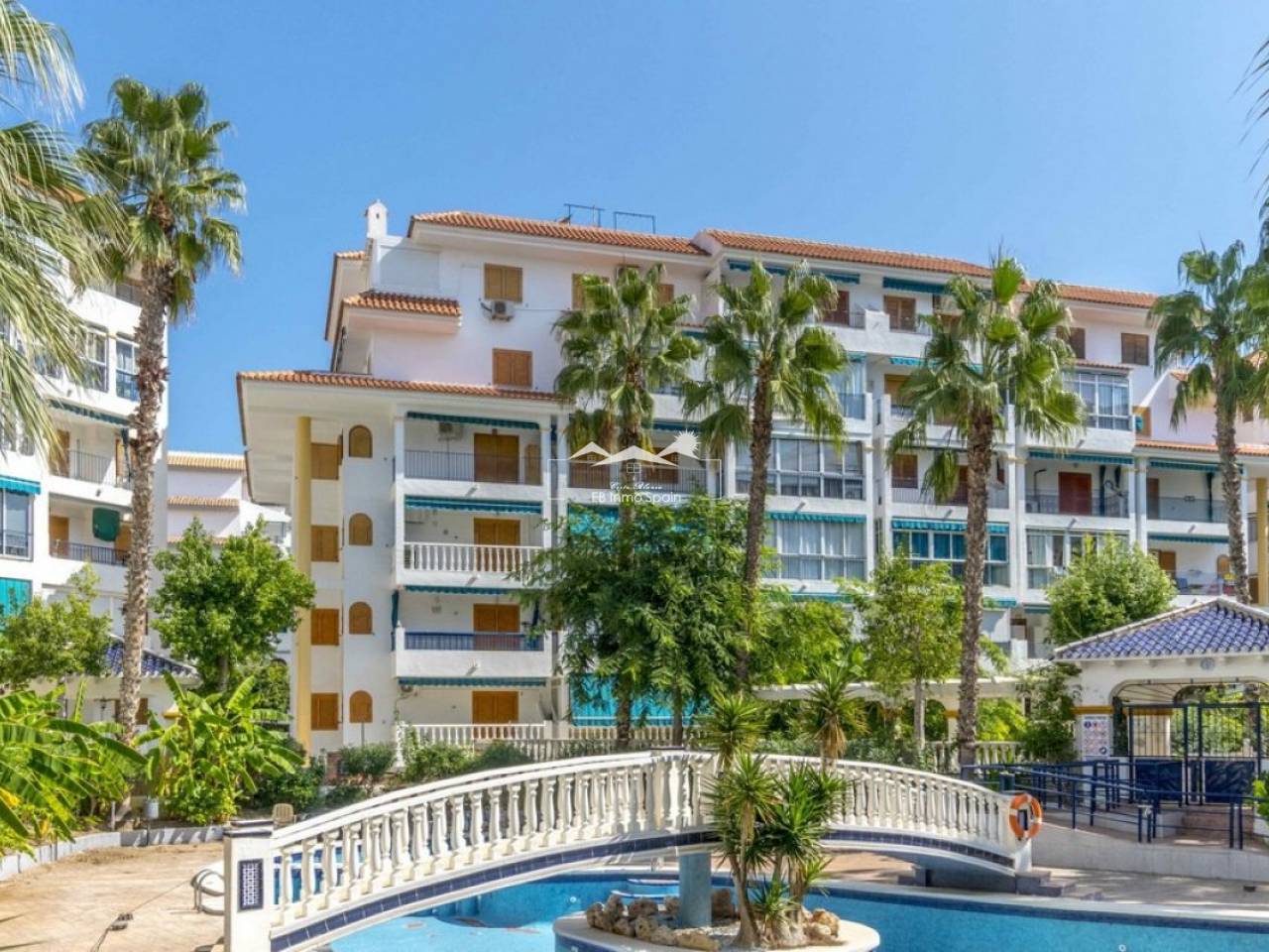 Apartment - Resale - Torrevieja - EBJU-37038