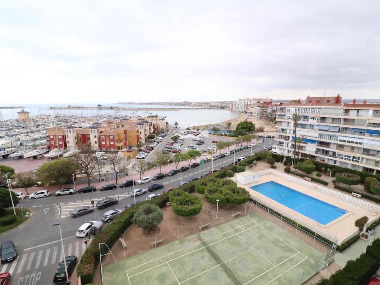Apartment - Resale - Torrevieja - I-40333