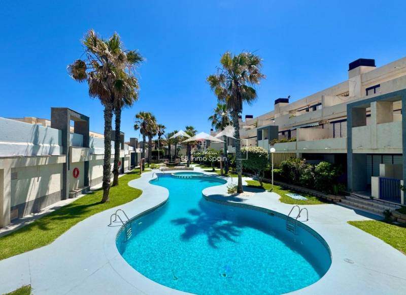 Apartments - Resale - Torrevieja - La Mata