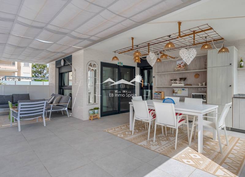 Apartments - Segunda mano - Guardamar del Segura - Guardamar