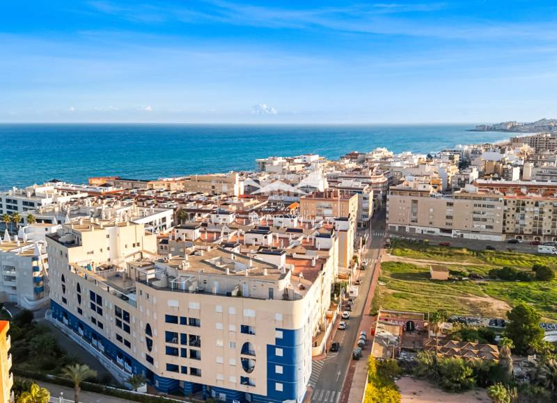 Apartments - Segunda mano - Torrevieja - La Mata