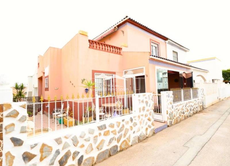 Chalet - Resale - Torrevieja - Los Balcones - Los Altos del Edén