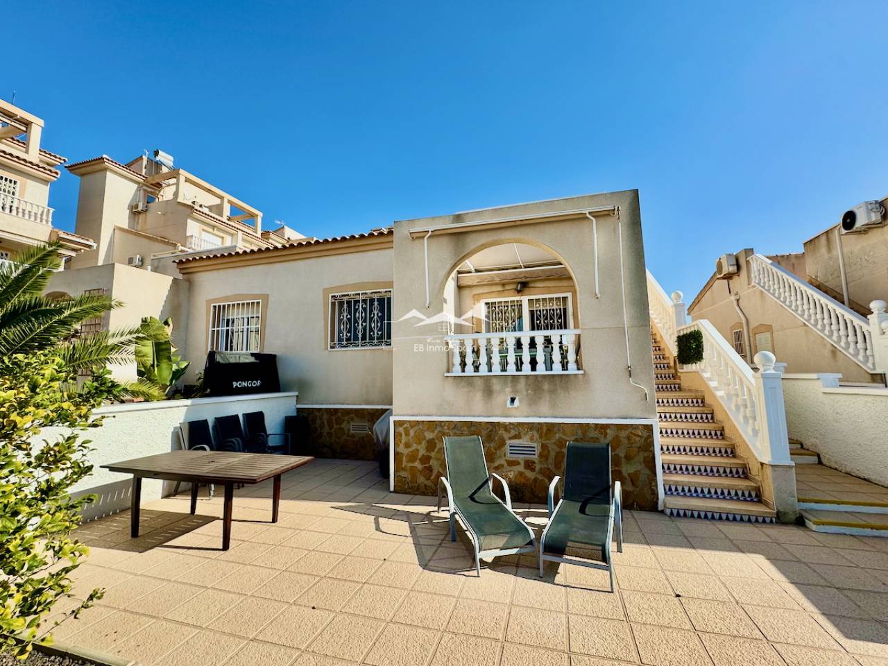 Chalet / Villa - Segunda mano - Rojales - SP-34868