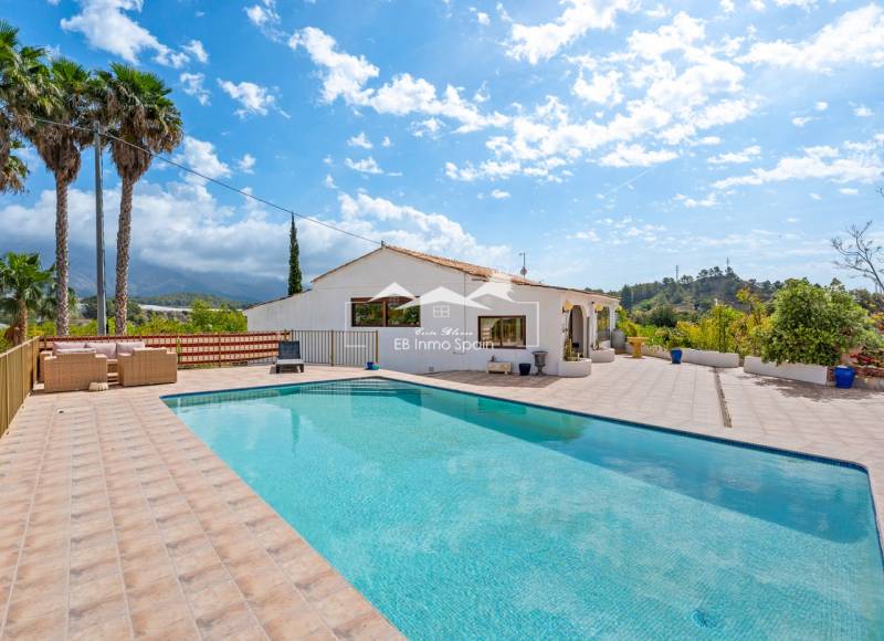 Country estate - Resale - La Nucia - La Nucia