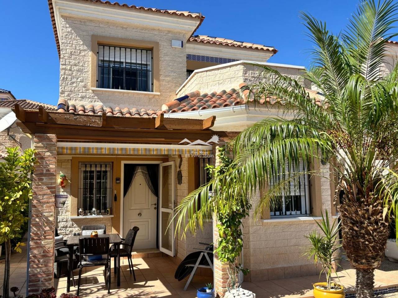 Detached House / Villa - Segunda mano - Guardamar del Segura - JPS-84480