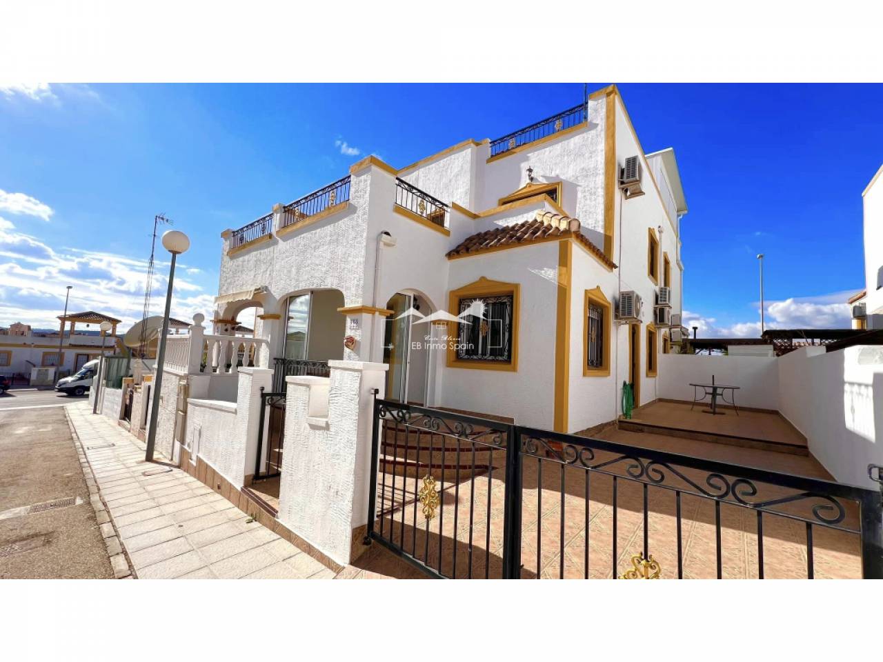 Semi detached - Segunda mano - Orihuela Costa - EB1901