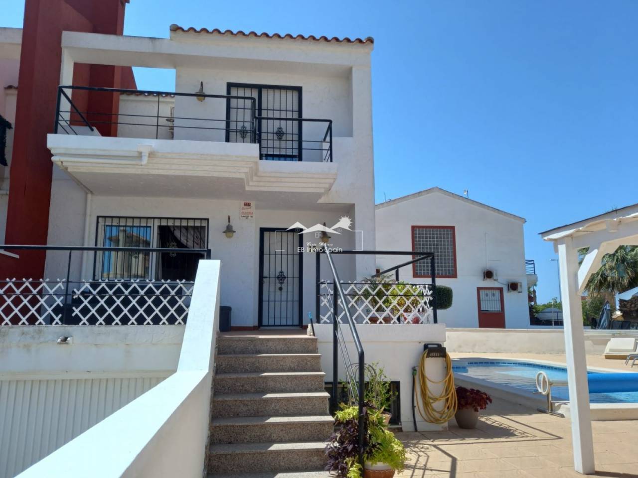 Semi Detached Villa - Seconde main - Guardamar - El Raso - JPS-30963
