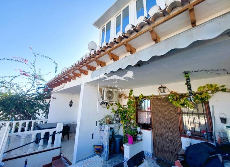 terraced house - Resale - Torrevieja - Lago jardin