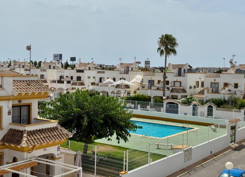 terraced house - Segunda mano - Torrevieja - La Siesta - El Salado - Torreta