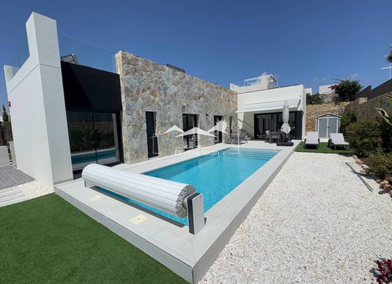 Villa - Resale - Algorfa - La Finca Golf Resort