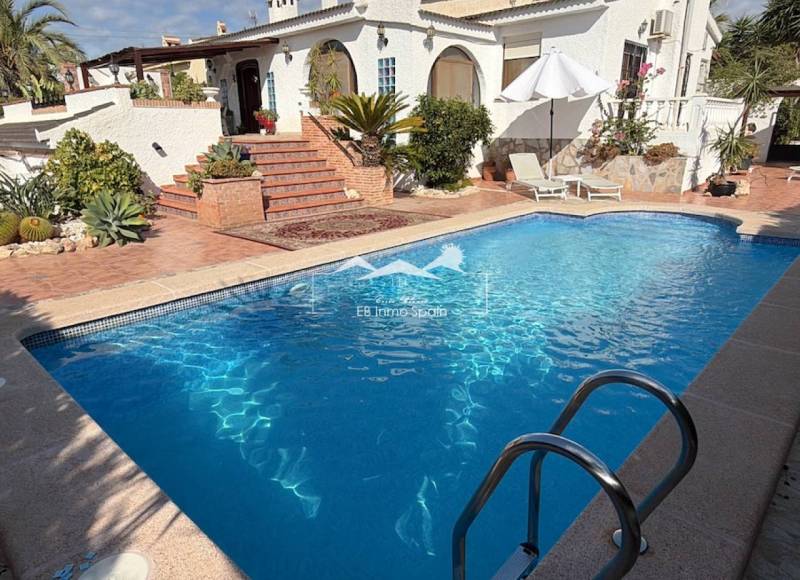 Villa - Resale - Ciudad Quesada - Costa Blanca