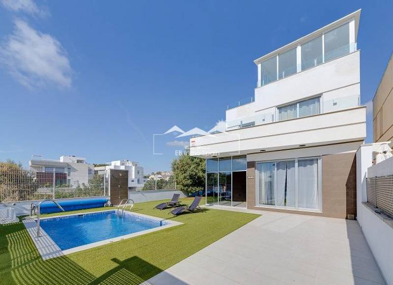 Villa - Resale - Orihuela Costa - Lomas de Cabo Roig