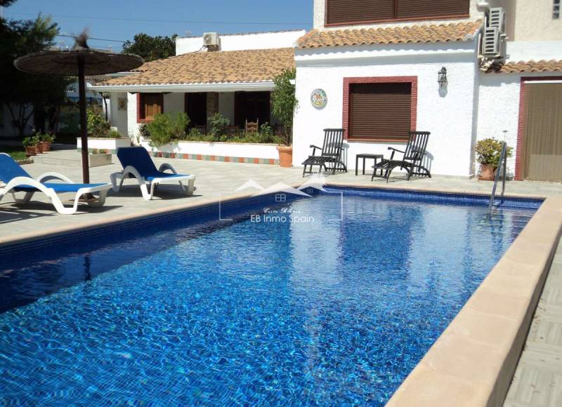 Villa - Resale - Orihuela Costa - Lomas de Cabo Roig