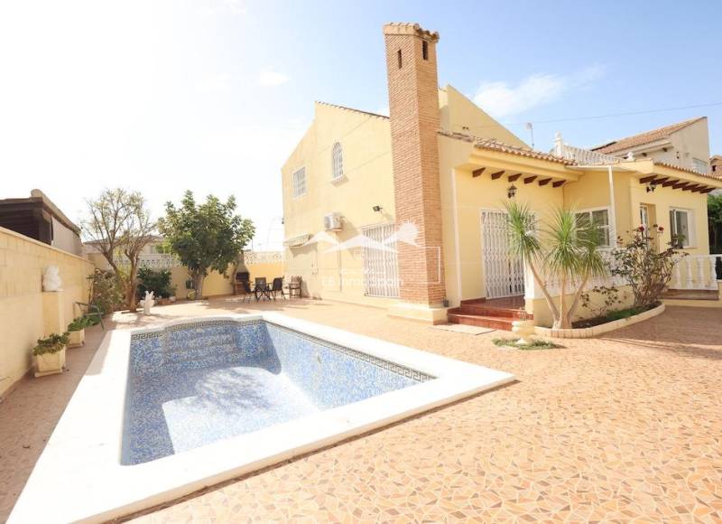 Villa - Resale - Orihuela Costa - Playa Flamenca