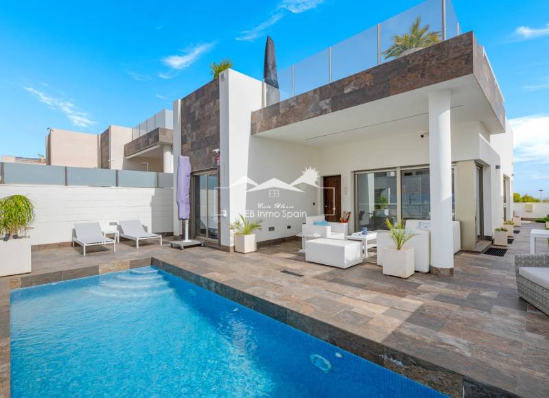 Villa - Resale - Orihuela Costa - Villamartín