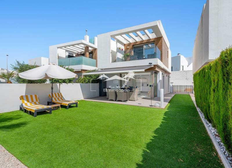 Villa - Resale - Orihuela Costa - Villamartín