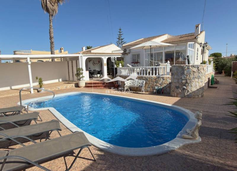 Villa - Resale - San Luis - San Luis