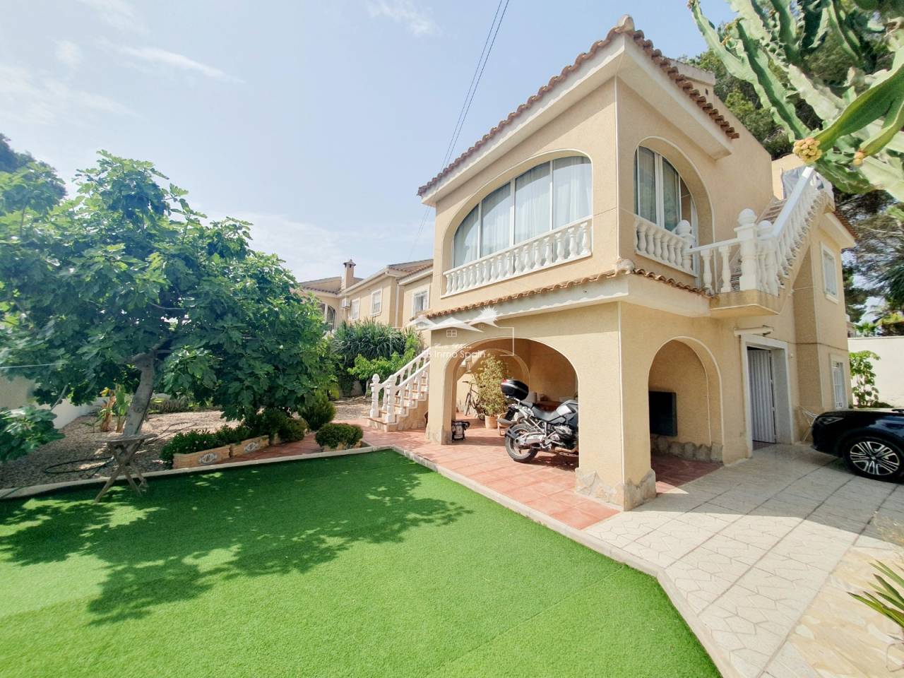 Villa - Resale - Torrevieja - AI-47305