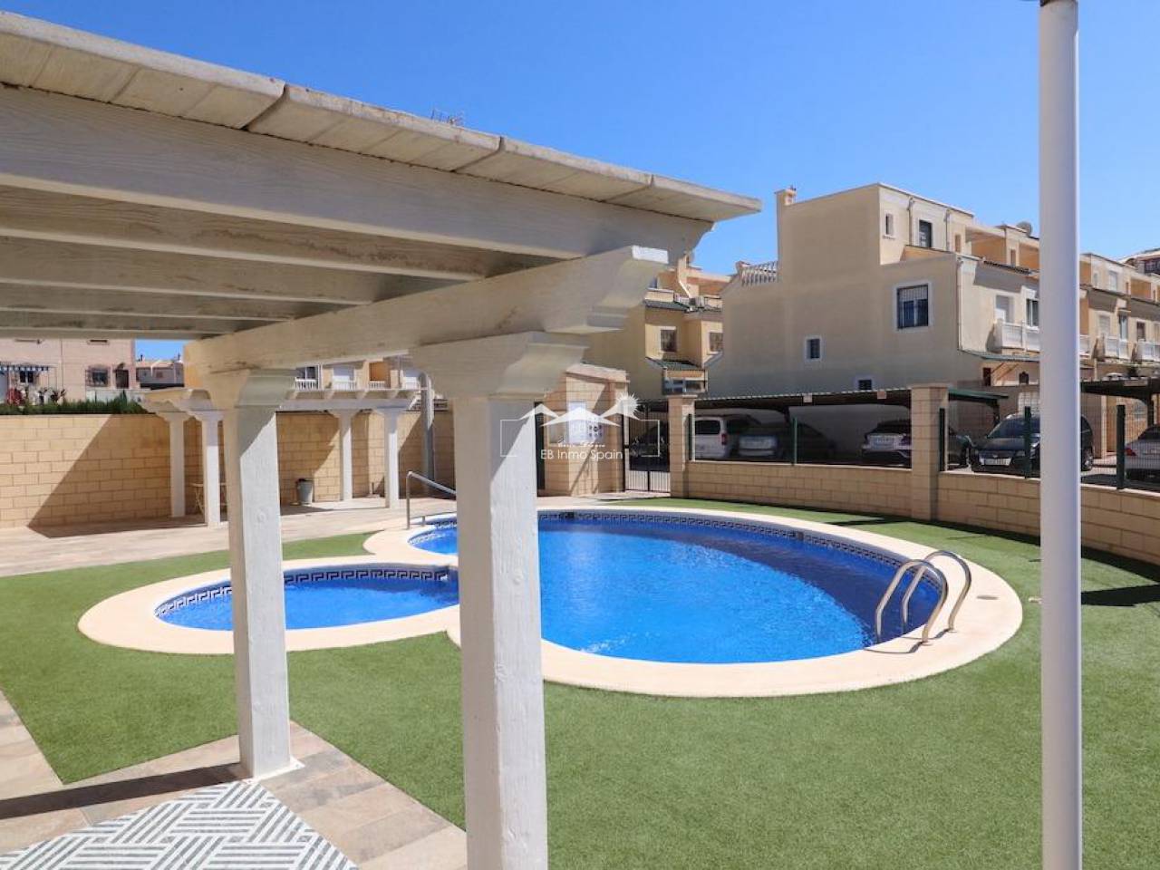 Villa - Resale - Torrevieja - I-68572