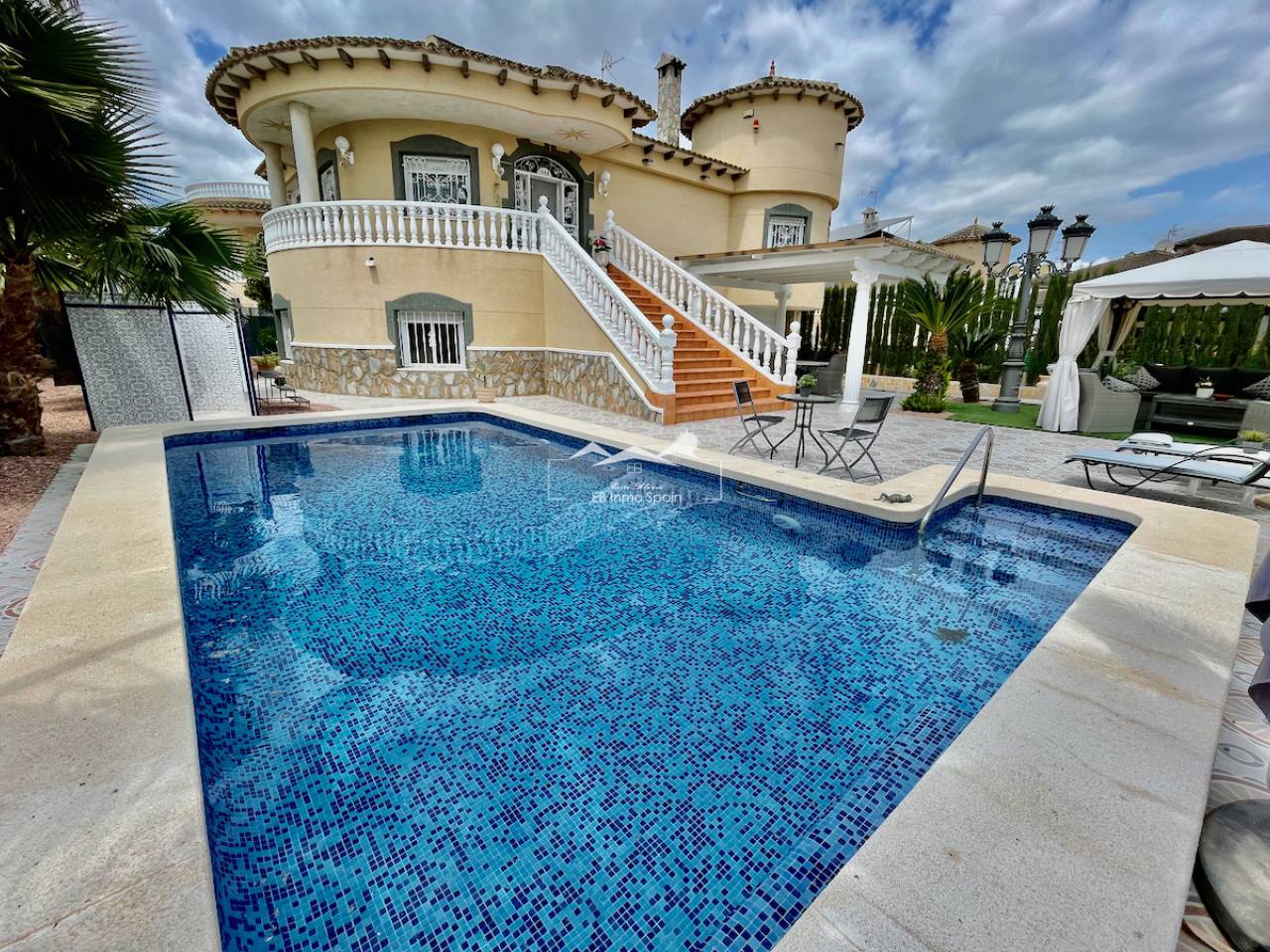 Villa - Seconde main - Benferri - SP-95640