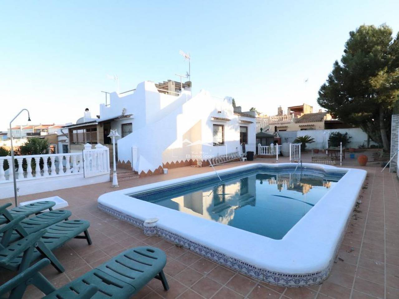 Villa - Seconde main - Torrevieja - I-22831