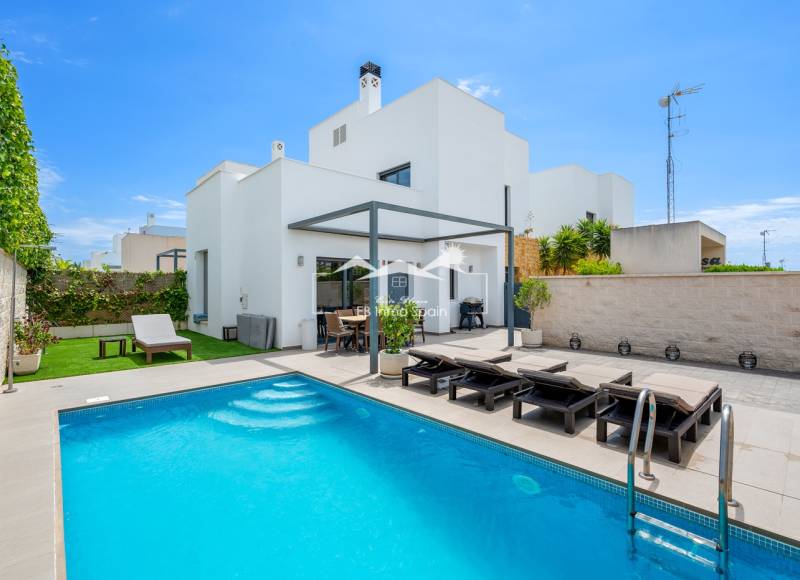 Villa - Segunda mano - Ciudad Quesada - Rojales - Rojales
