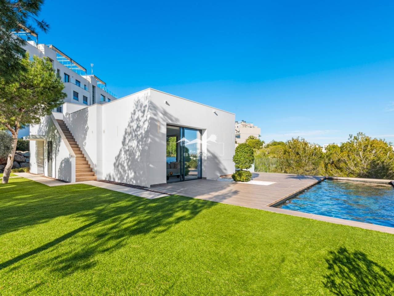 Villa - Segunda mano - Las Colinas Golf Resort - CBW-70676