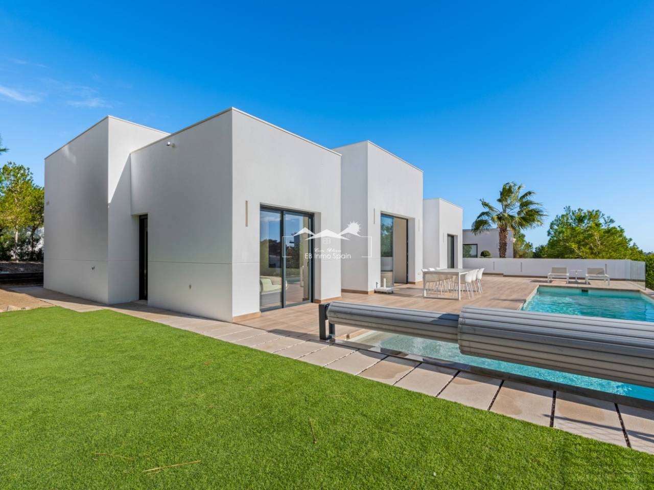 Villa - Segunda mano - Las Colinas Golf Resort - CBW-75346
