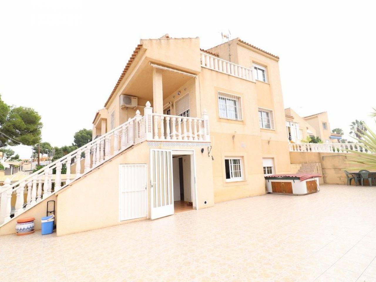 Villa - Segunda mano - Orihuela Costa - I-14755