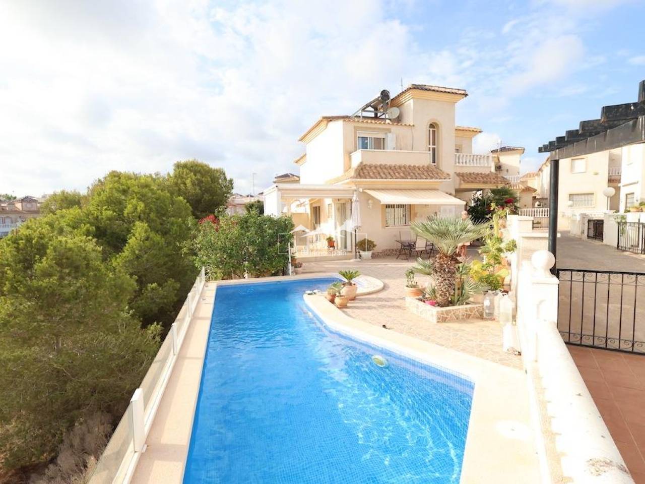 Villa - Segunda mano - Orihuela Costa - I-97930