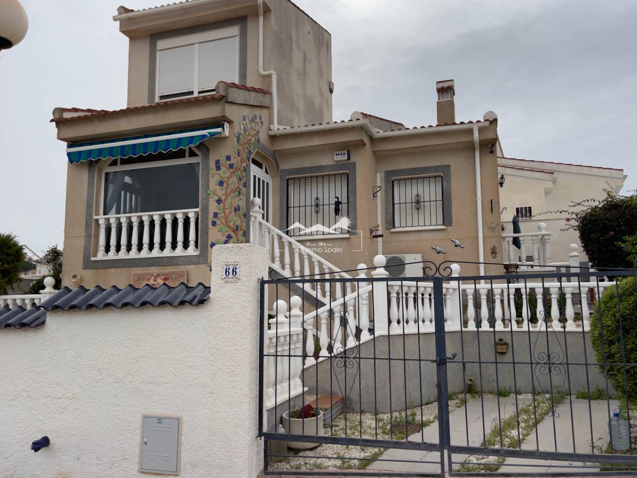 Villa - Segunda mano - Rojales - SP-12223