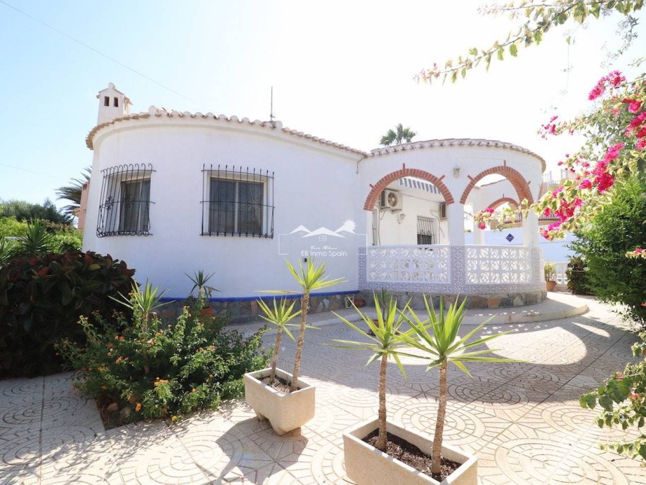 Villa - Segunda mano - Torrevieja - I-51246