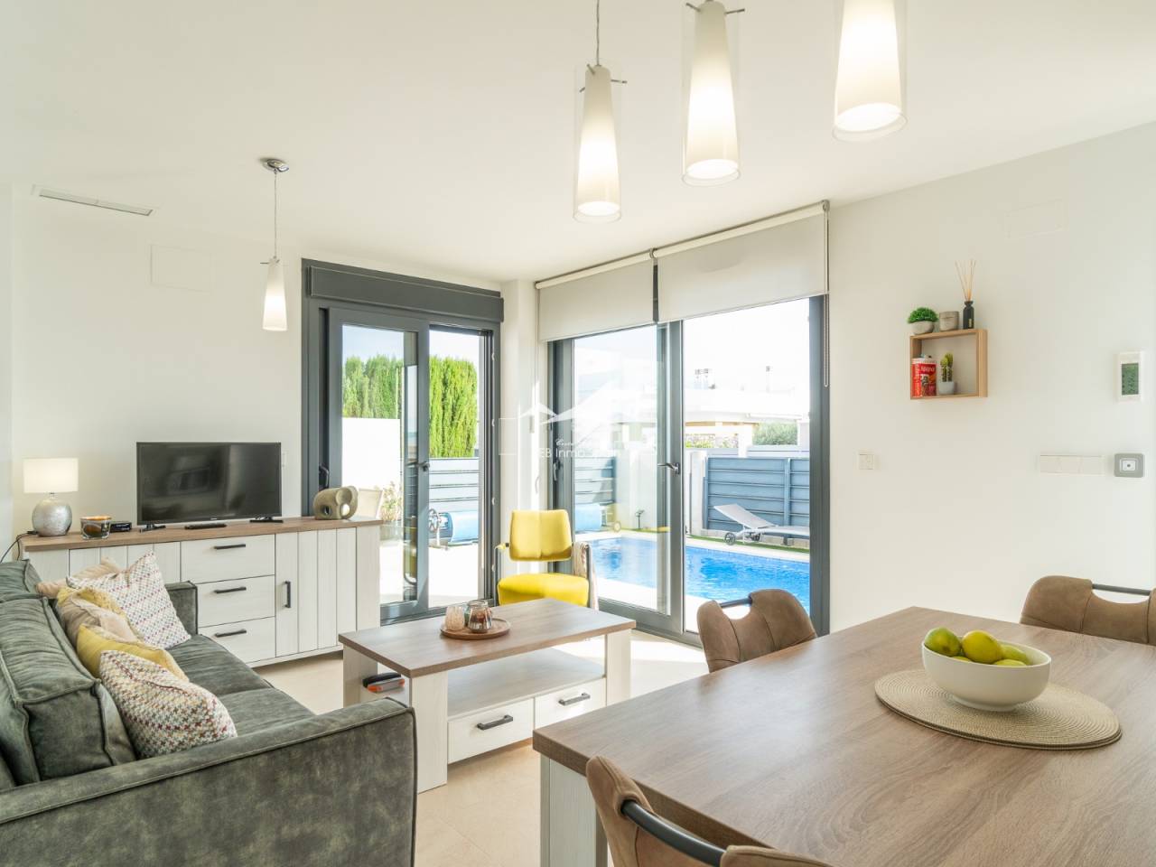Villa / Semi-detached - Resale - Vistabella Golf - J-50766