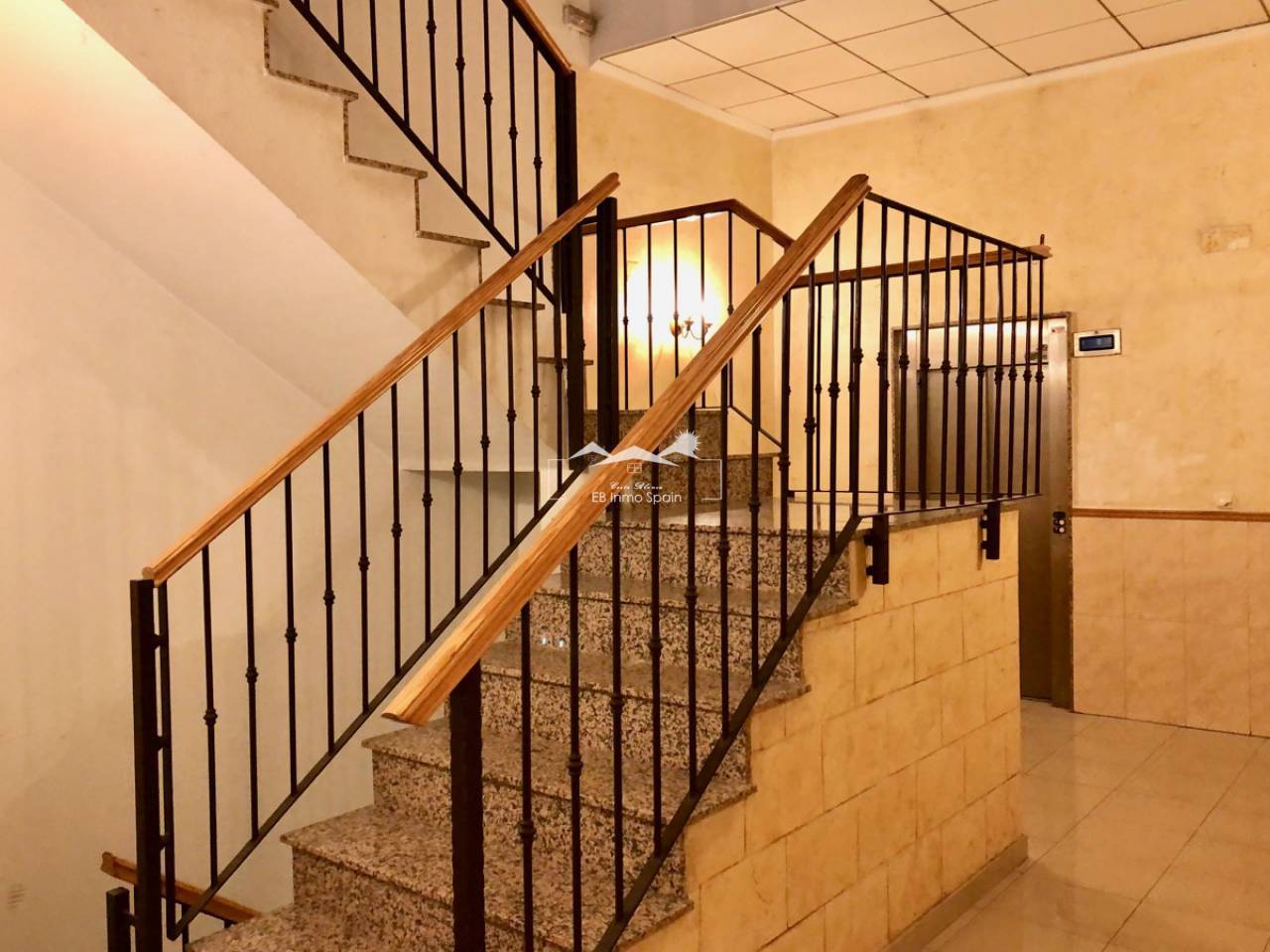 Seconde main - Appartement - Rojales