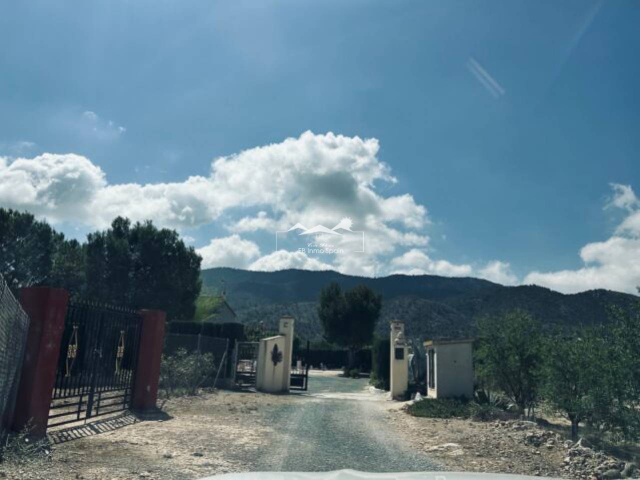 Resale - Villa - Hondon De Las Nieves